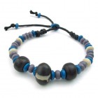 Стильный серо-синий браслет из глиняных шариков на руку 
