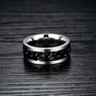 Стальное кольцо с вращающейся цепью внутри